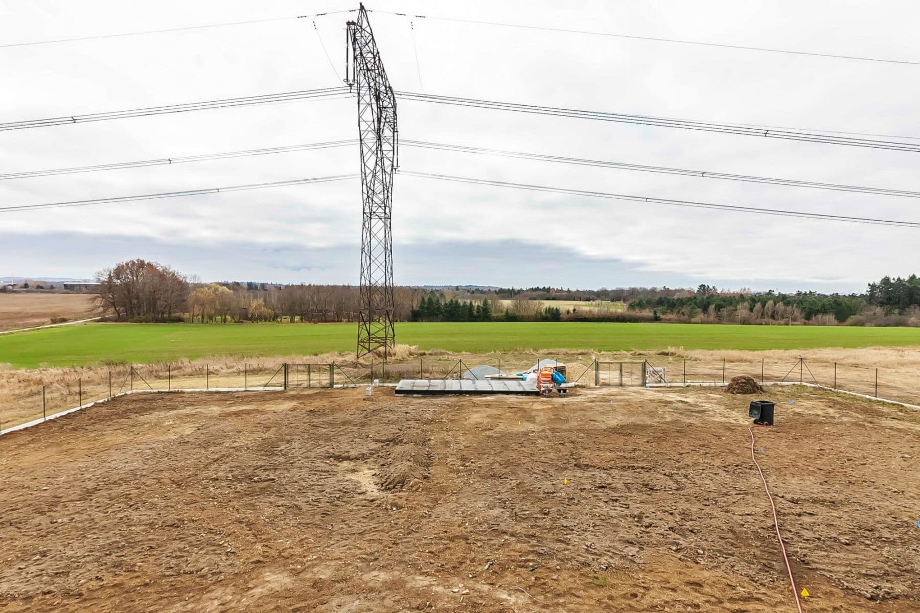 Prenájom bytu  180 m², Ibišková, Praha, Praha