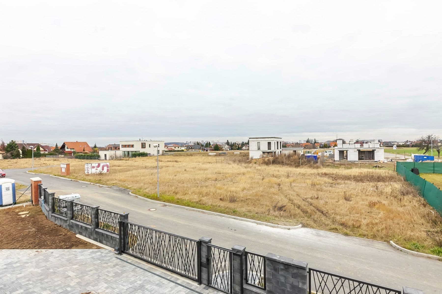 Prenájom bytu  180 m², Ibišková, Praha, Praha