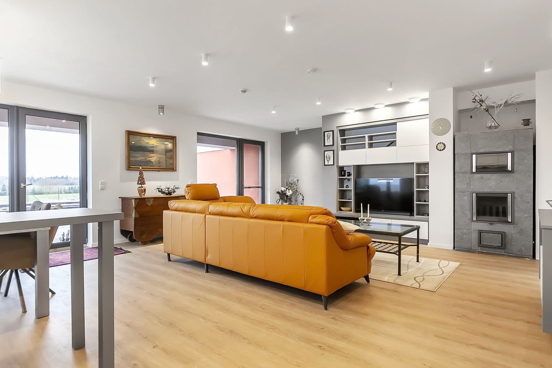 Prenájom bytu  180 m², Ibišková, Praha, Praha