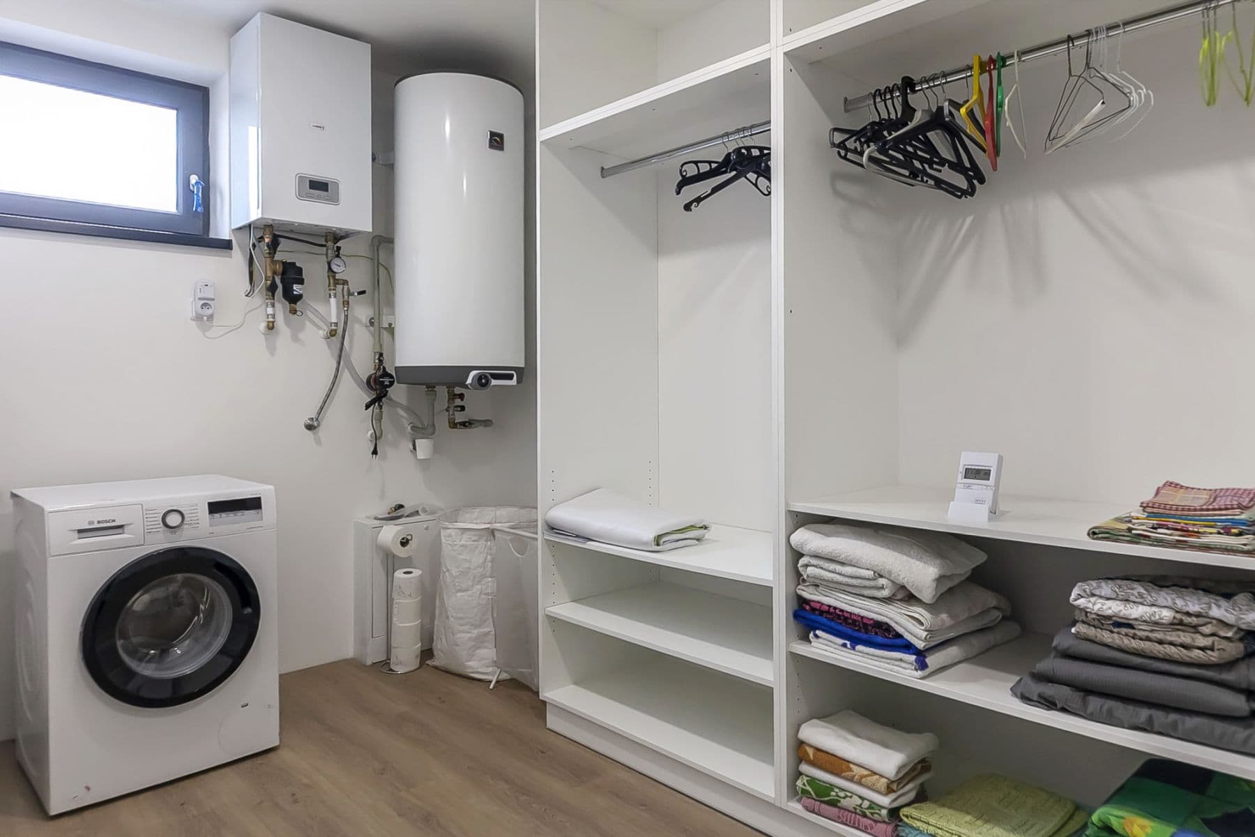 Prenájom bytu  180 m², Ibišková, Praha, Praha