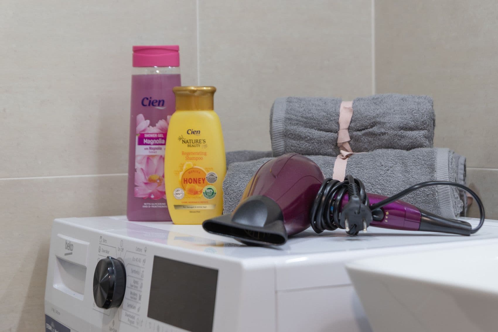 Prenájom bytu  20 m², Plzeňská, Praha, Praha