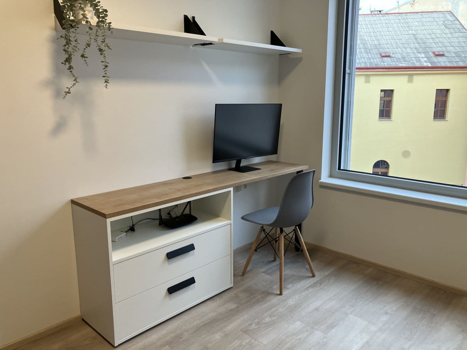 Prenájom bytu  20 m², Plzeňská, Praha, Praha