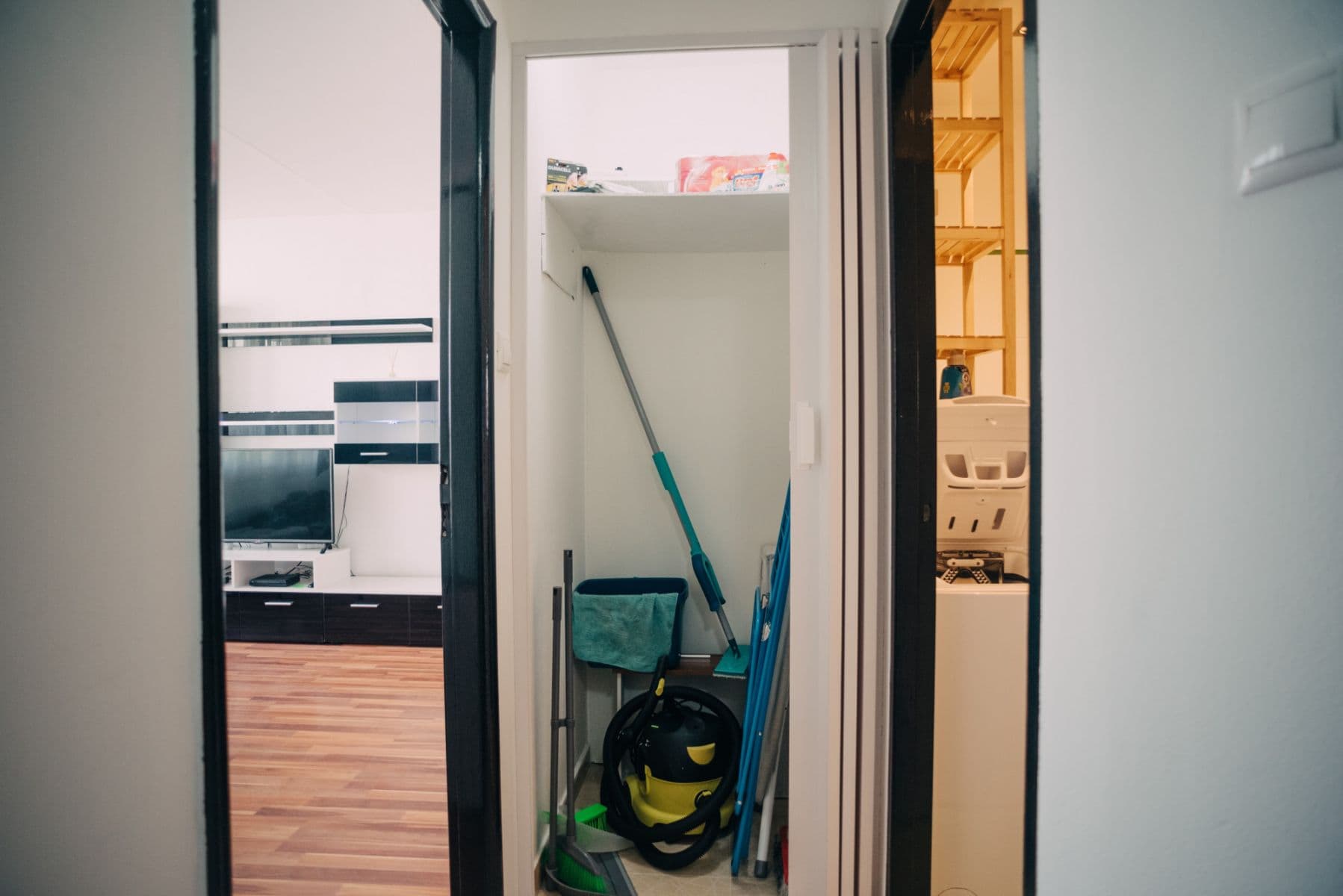 Prenájom bytu  55 m², Slévačská, Praha, Praha