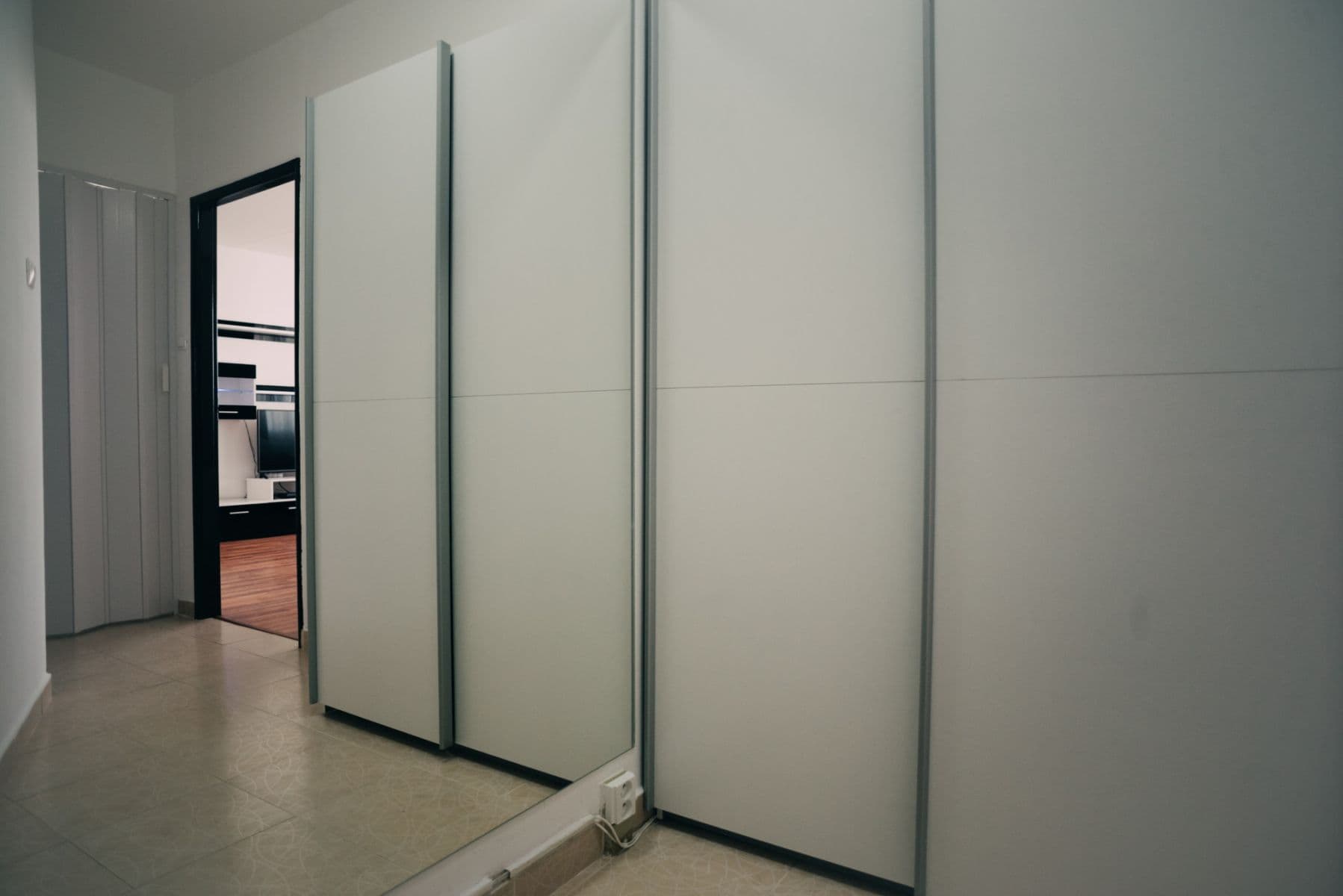 Prenájom bytu  55 m², Slévačská, Praha, Praha