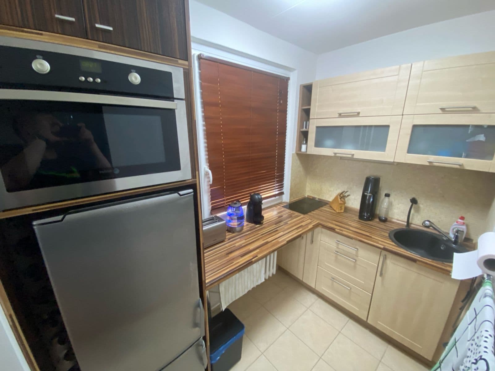 Prenájom bytu  55 m², Slévačská, Praha, Praha