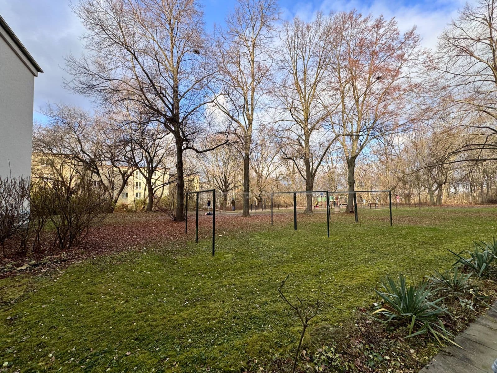 Prenájom bytu  35 m², Na Okraji, Praha, Praha