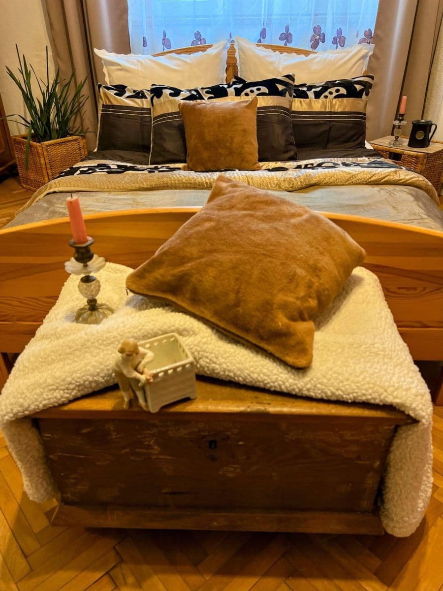 Prenájom bytu  85 m², Pod Štěpem, Praha, Praha