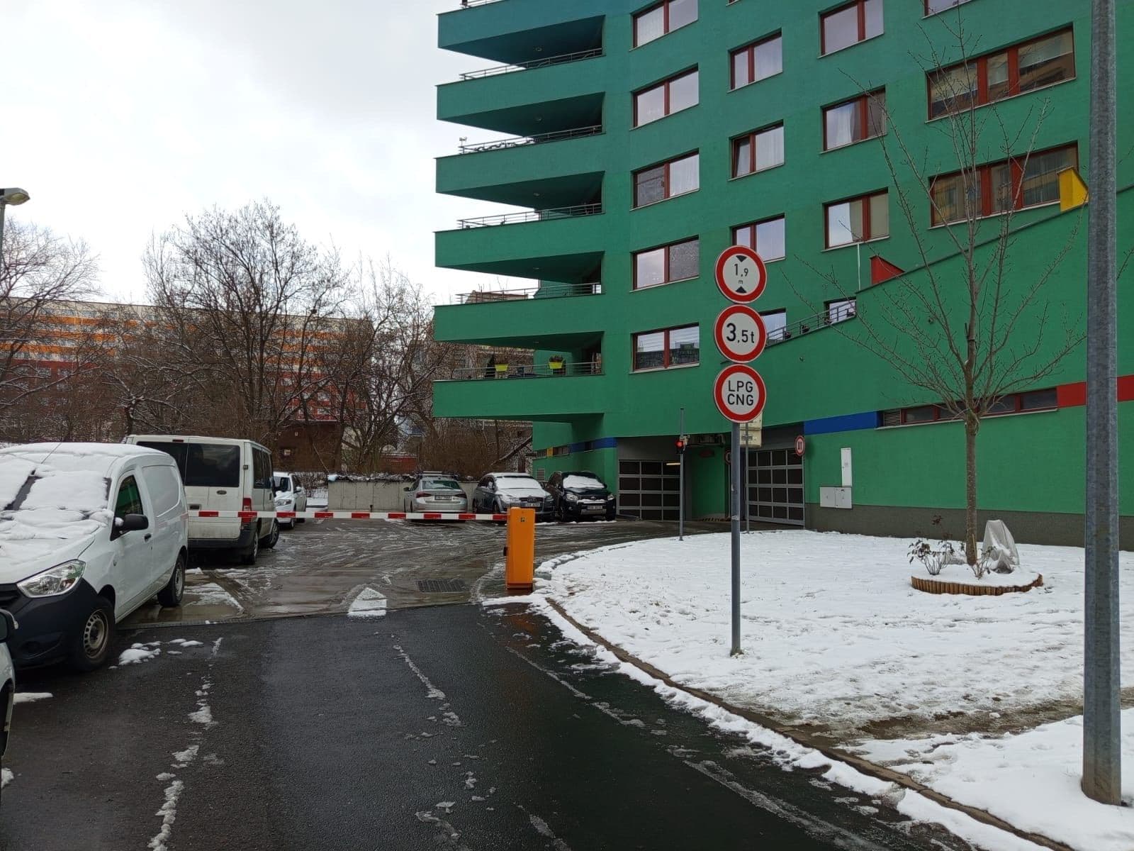 Prenájom bytu  50 m², Teplická, Praha, Praha