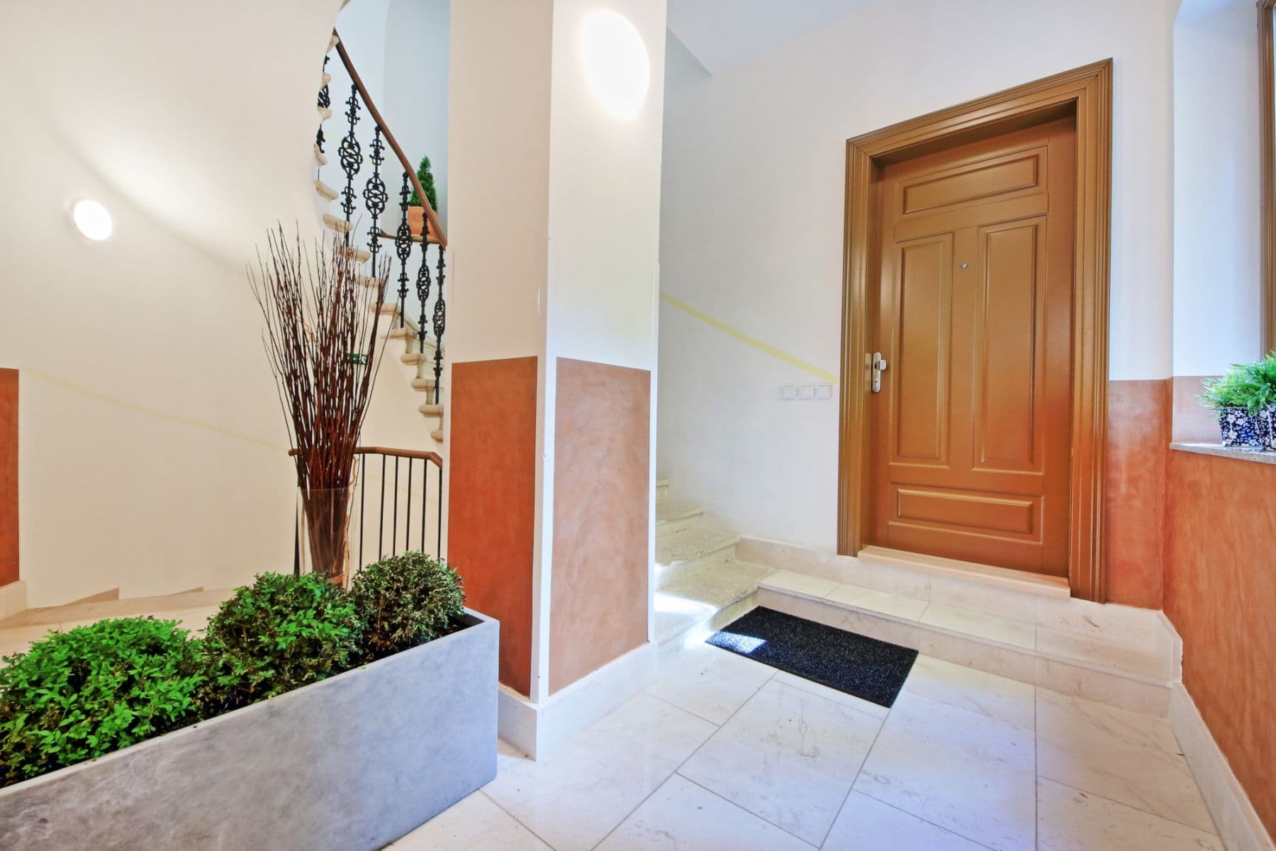 Prenájom bytu  110 m², Na Bojišti, Praha, Praha