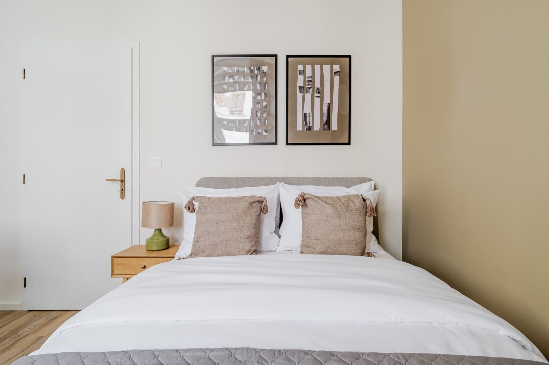 Prenájom bytu  28 m², Veletržní, Praha, Praha