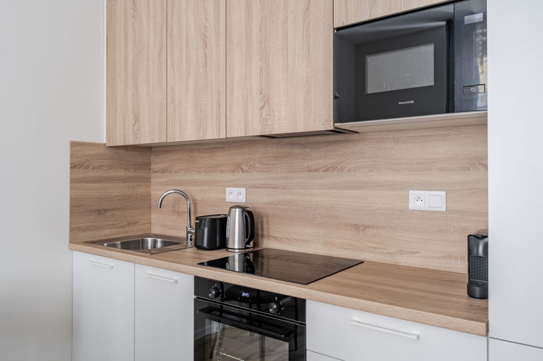 Prenájom bytu  46 m², Veletržní, Praha, Praha