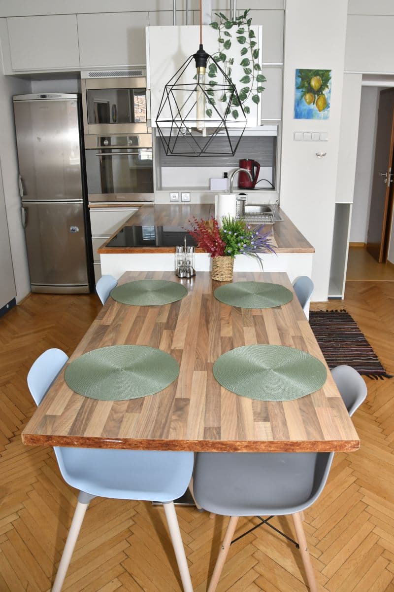 Prenájom bytu  66 m², Marie Cibulkové, Praha, Praha