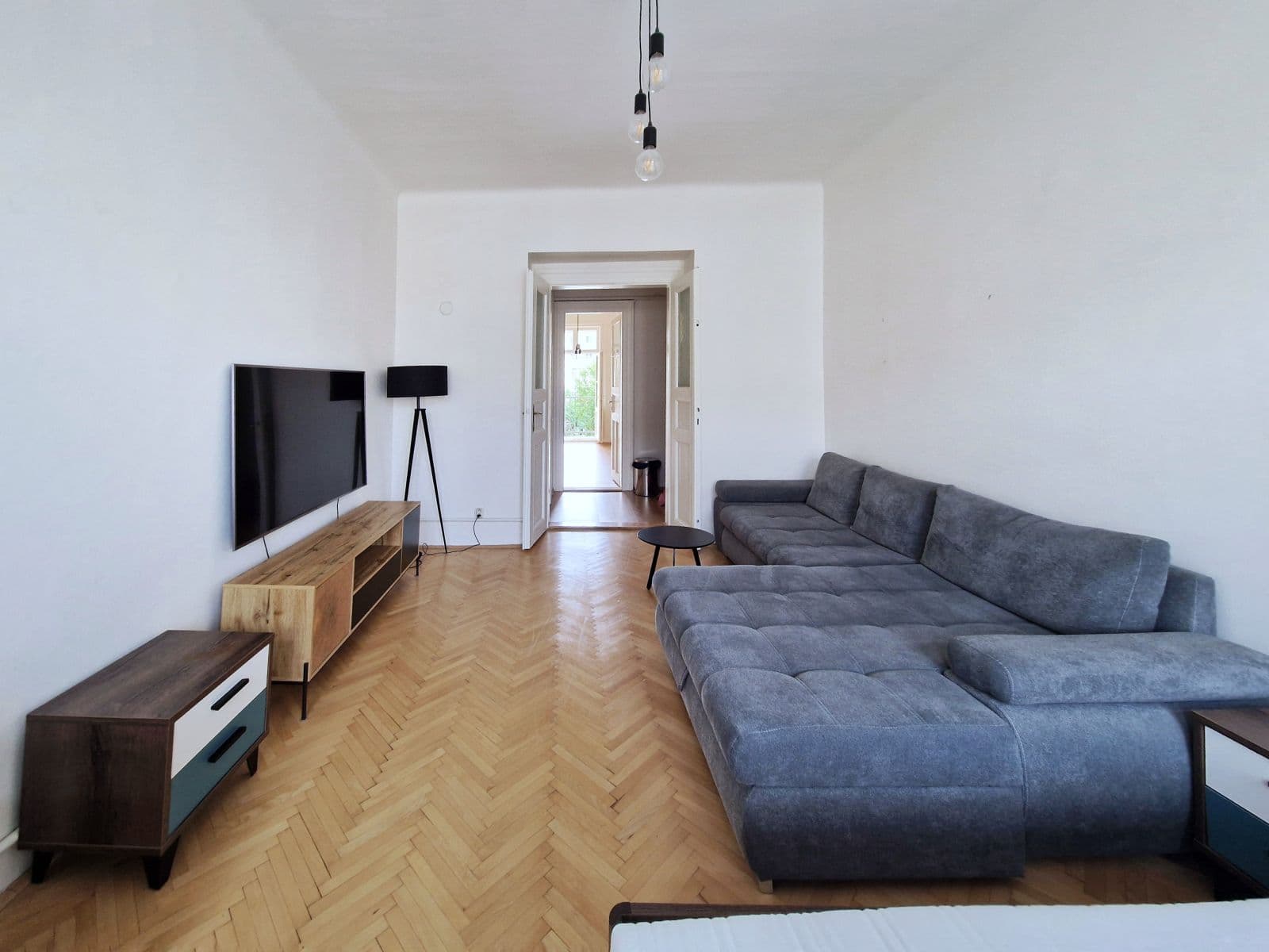 Prenájom bytu  53 m², Budečská, Praha, Praha
