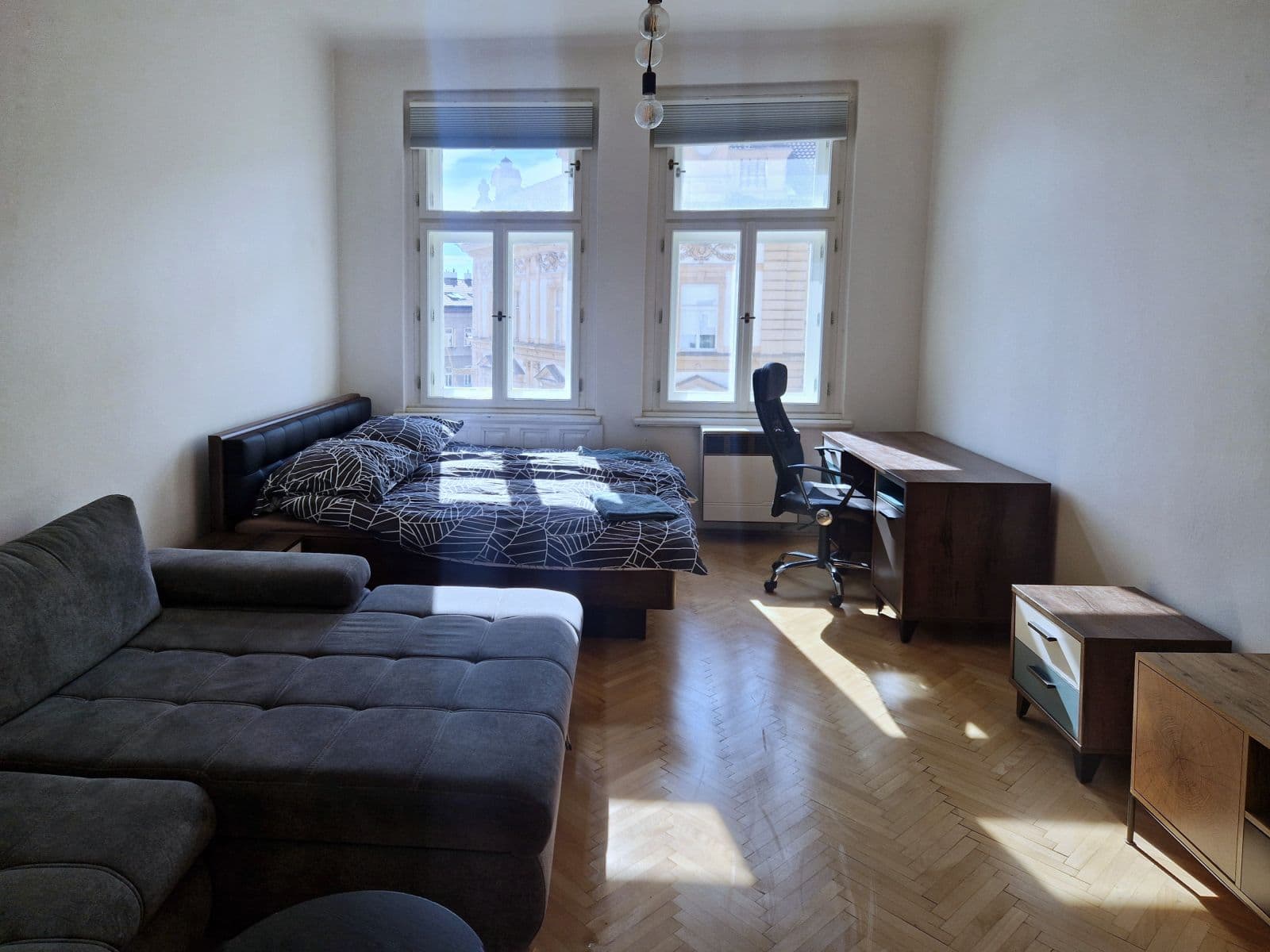 Prenájom bytu  53 m², Budečská, Praha, Praha