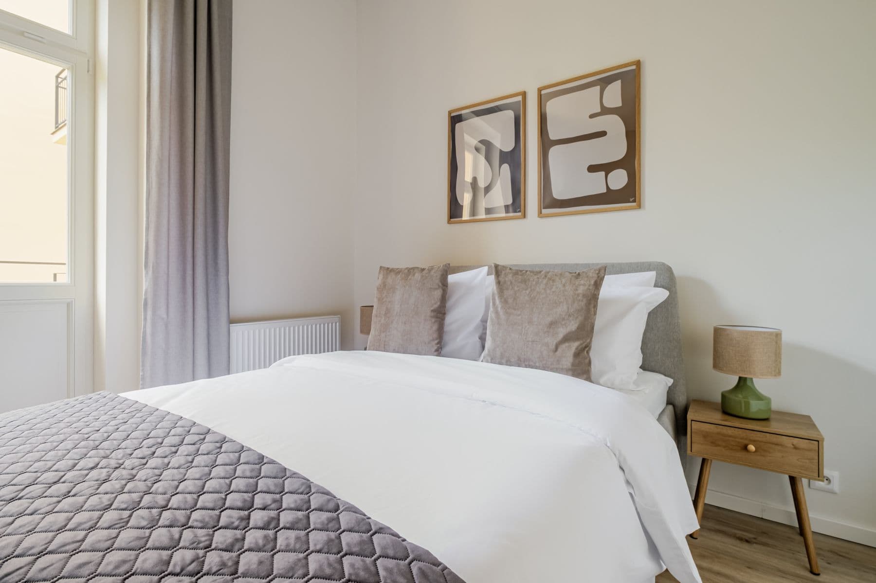 Prenájom bytu  30 m², Veletržní, Praha, Praha