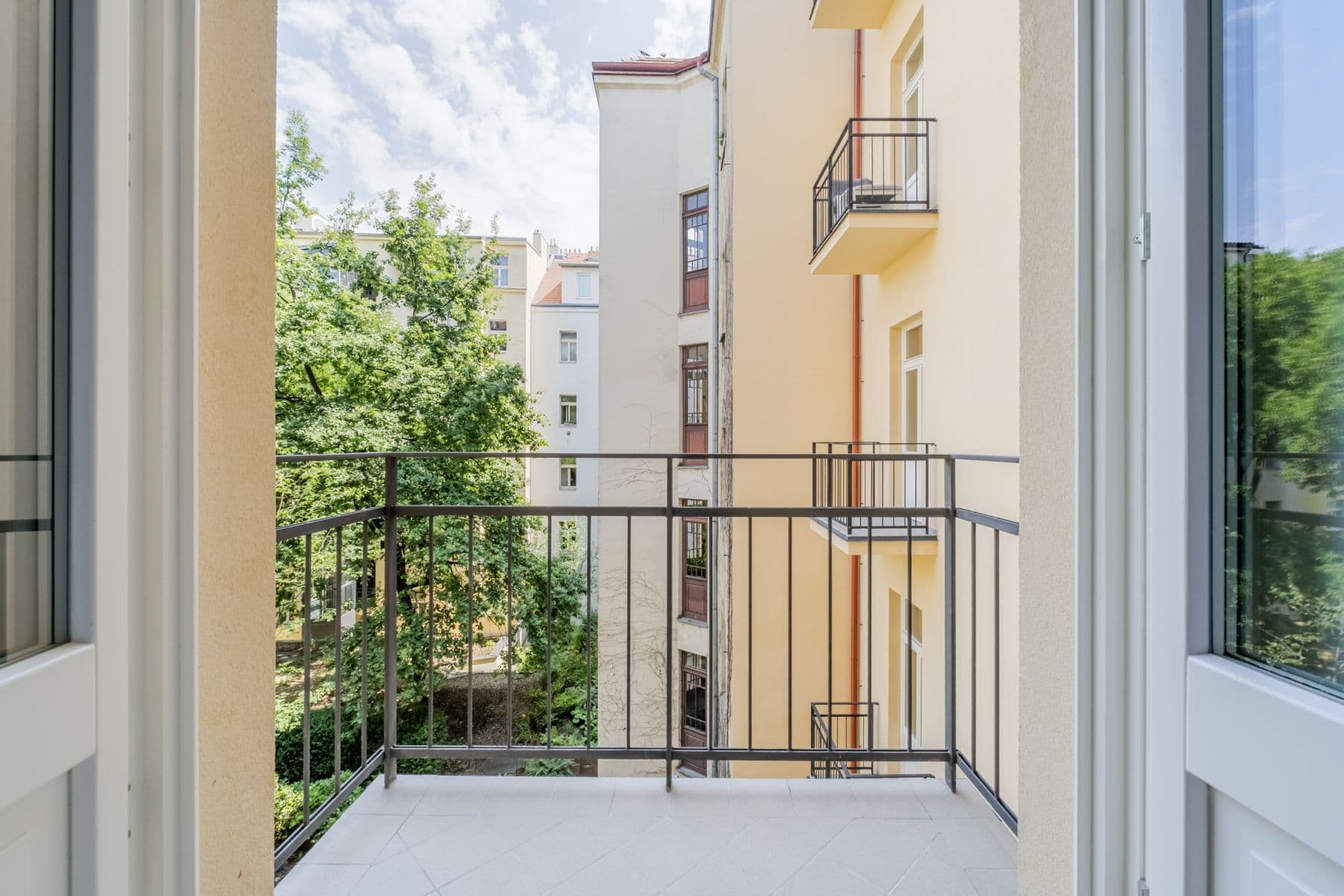 Prenájom bytu  30 m², Veletržní, Praha, Praha