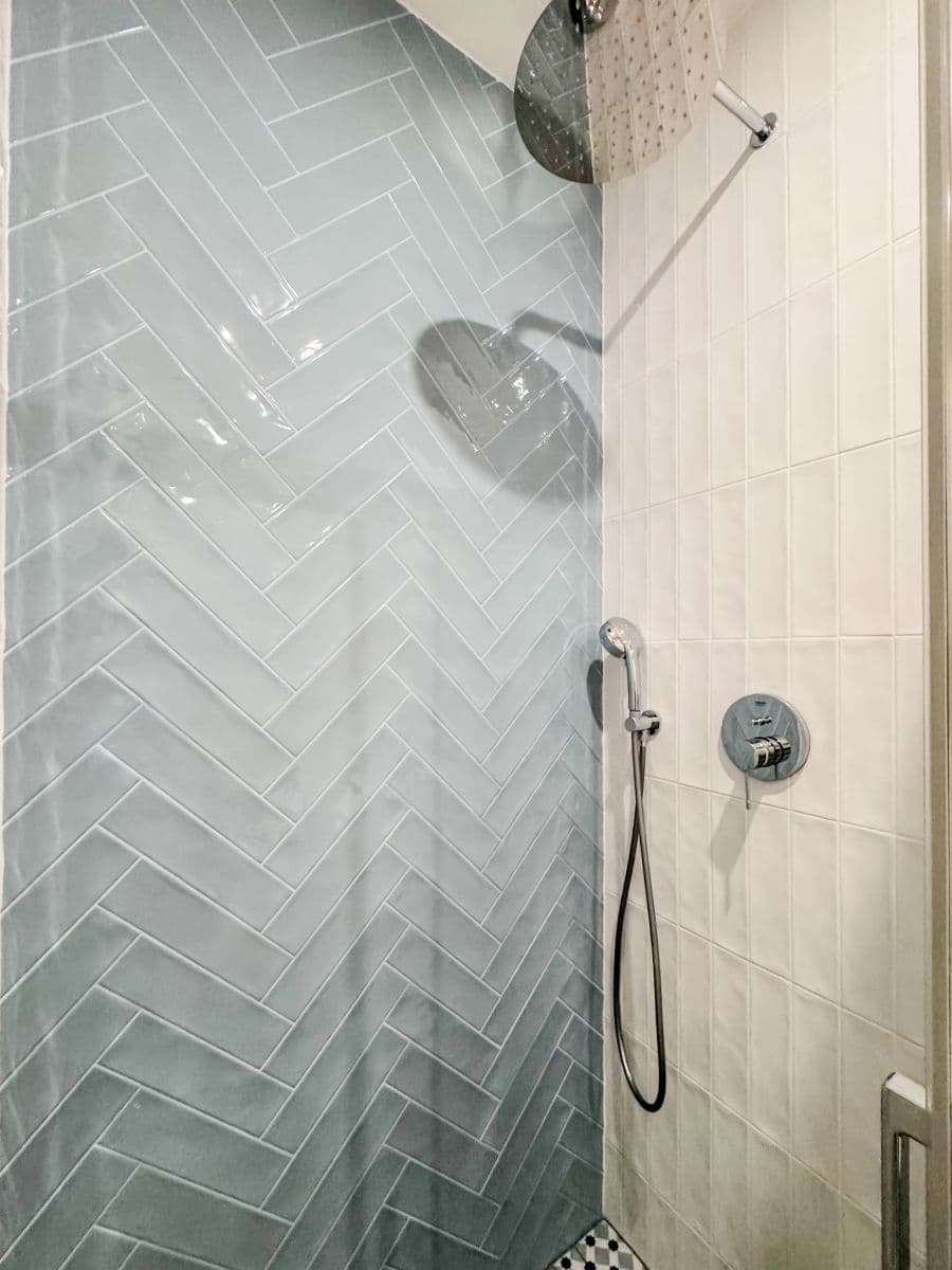 Prenájom bytu  55 m², Na Výšinách, Praha, Praha