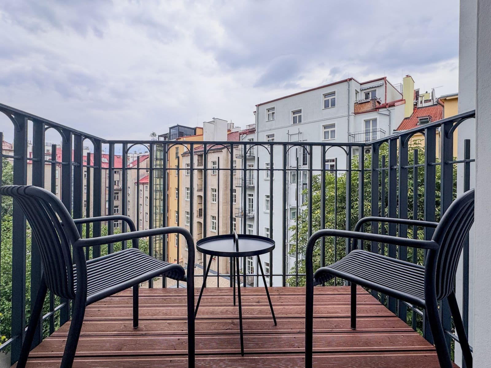 Prenájom bytu  55 m², Na Výšinách, Praha, Praha