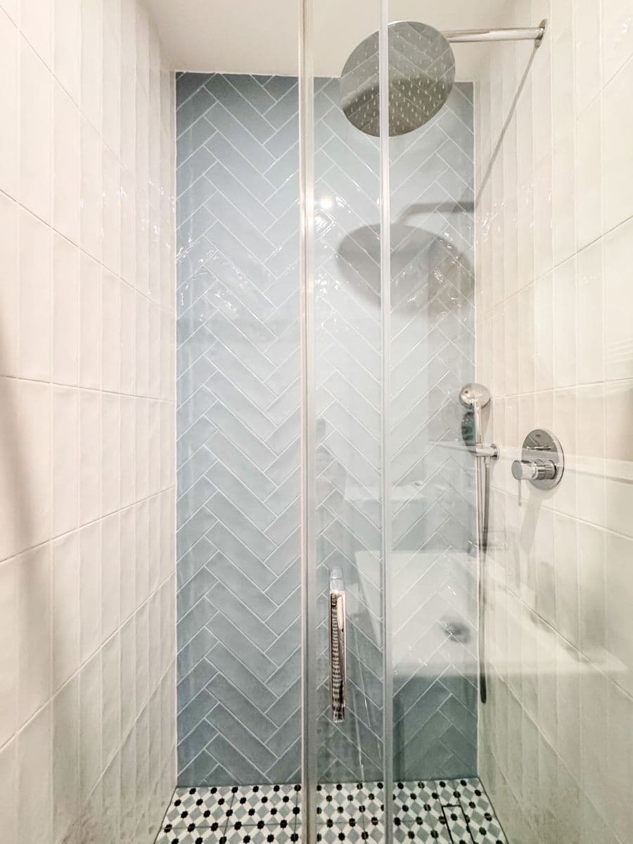 Prenájom bytu  55 m², Na Výšinách, Praha, Praha