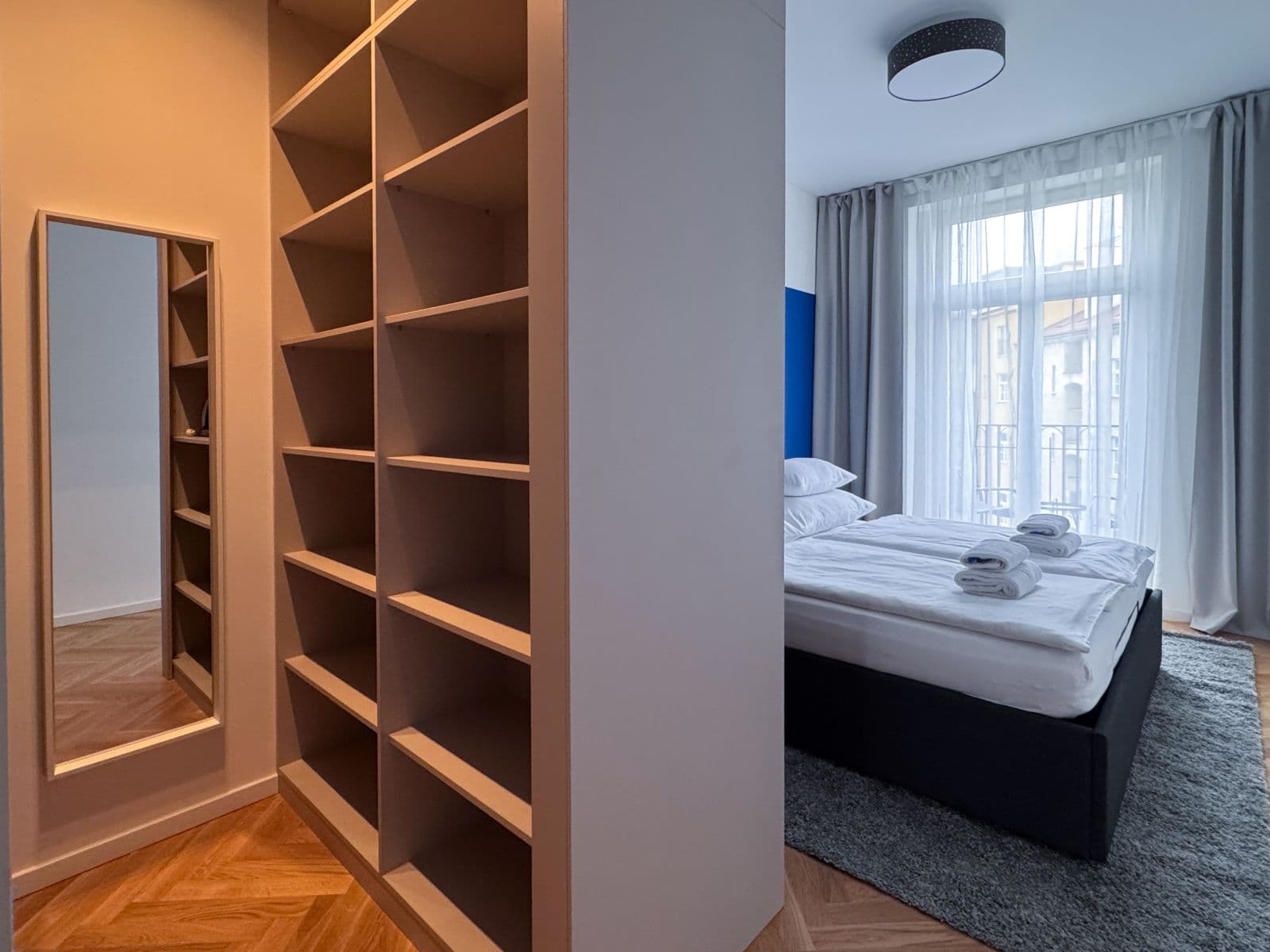 Prenájom bytu  55 m², Na Výšinách, Praha, Praha