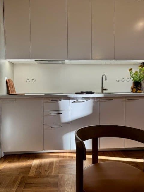 Prenájom bytu  46 m², Buděčská, Praha, Praha