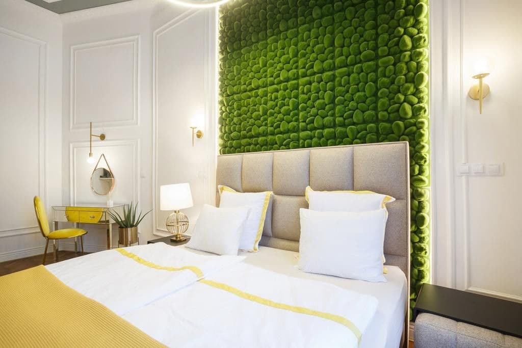 Prenájom bytu  130 m², Opletalova, Praha, Praha