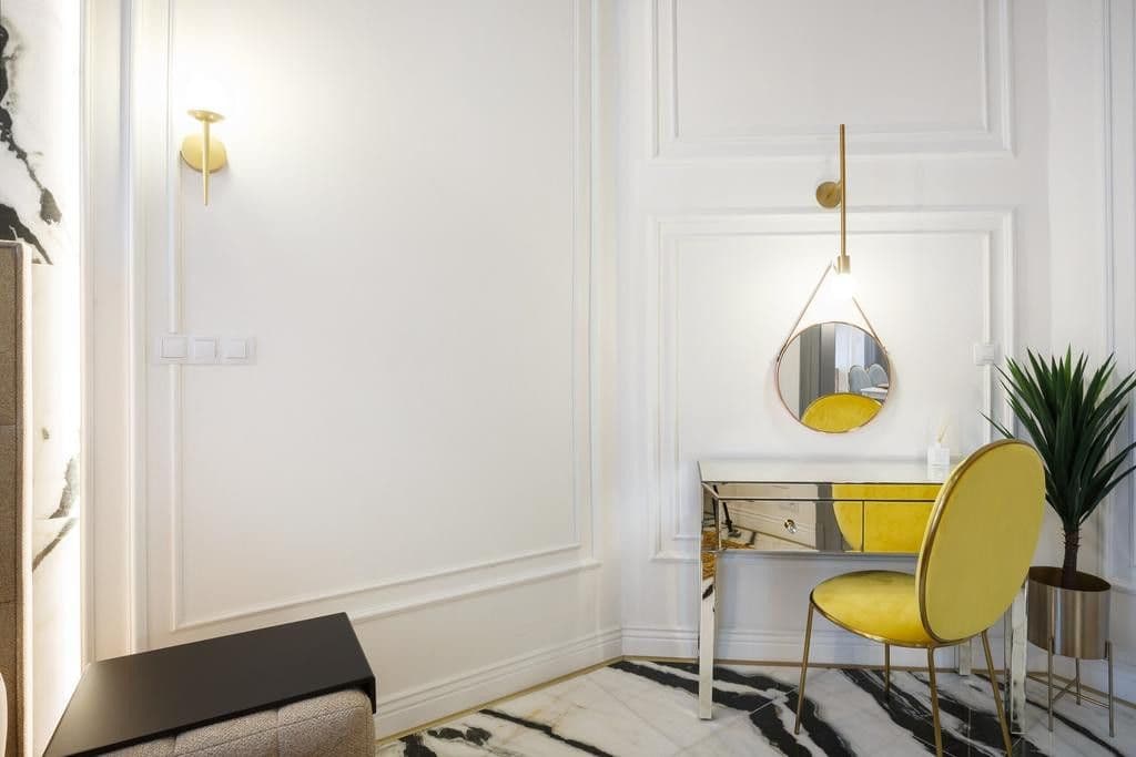 Prenájom bytu  130 m², Opletalova, Praha, Praha