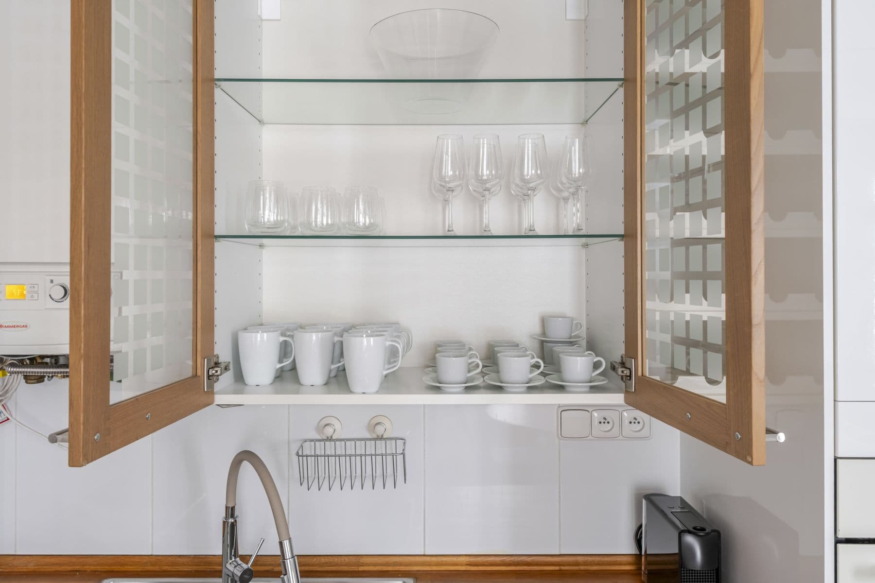 Prenájom bytu  65 m², U Staré sokolovny, Praha, Praha