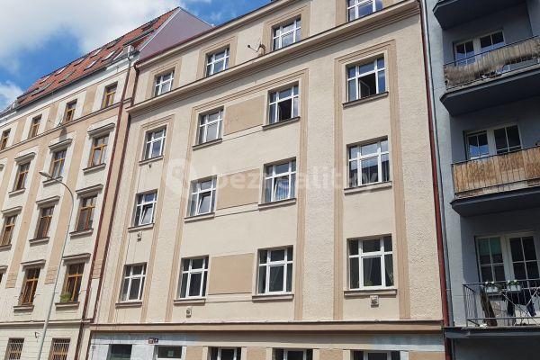 Prenájom bytu 3-izbový 75 m², Pod Kavalírkou, Praha, Praha