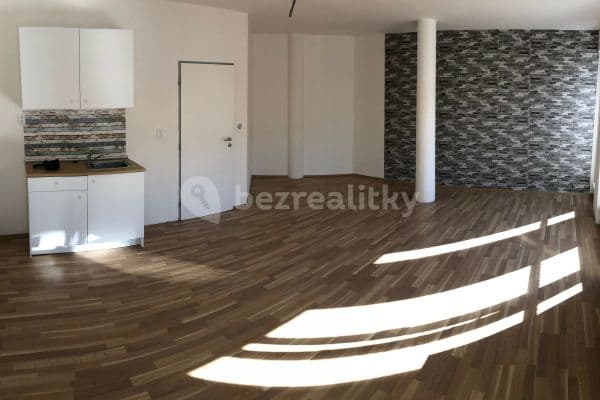 Prenájom bytu 2-izbový 47 m², Pivovarnická, Praha, Praha