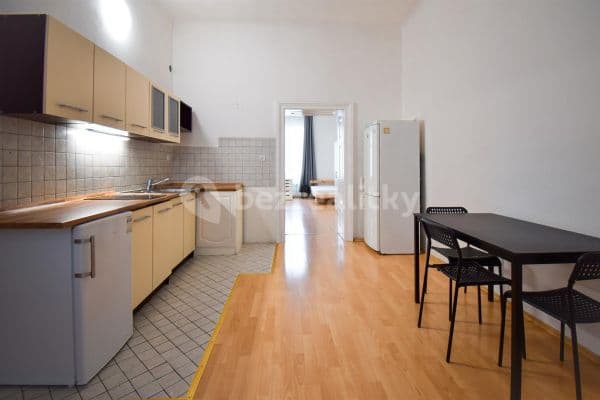 Prenájom bytu 3-izbový 95 m², Brno, Jihomoravský kraj