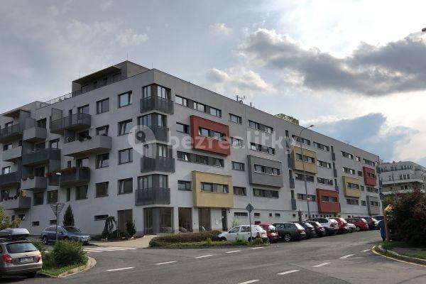Prenájom bytu 3-izbový 95 m², Praha, Praha
