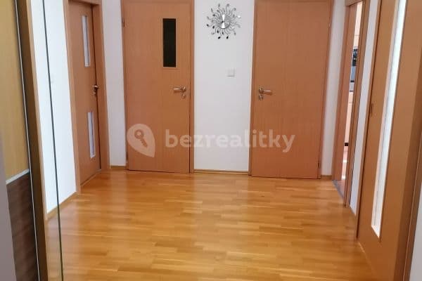 Prenájom bytu 3-izbový 92 m², Ovčí hájek, Praha
