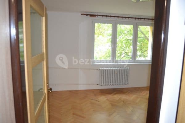 Prenájom bytu 3-izbový 56 m², Velká Hradební, Ústí nad Labem, Ústecký kraj