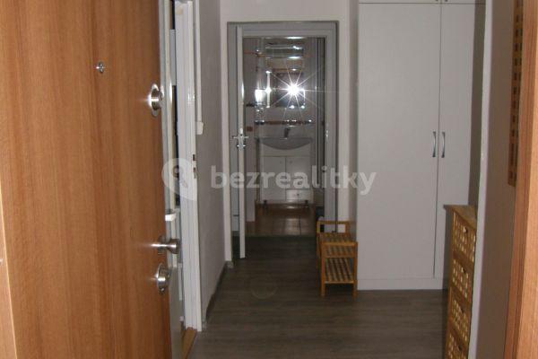 Prenájom bytu 3-izbový 70 m², Na Letné, Olomouc
