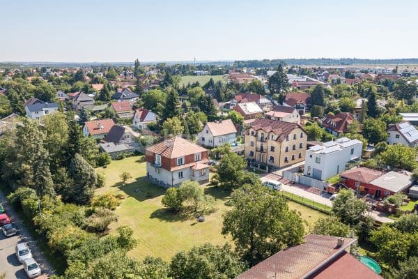 Predaj pozemku 1.000 m², Lipenská, Praha, Praha