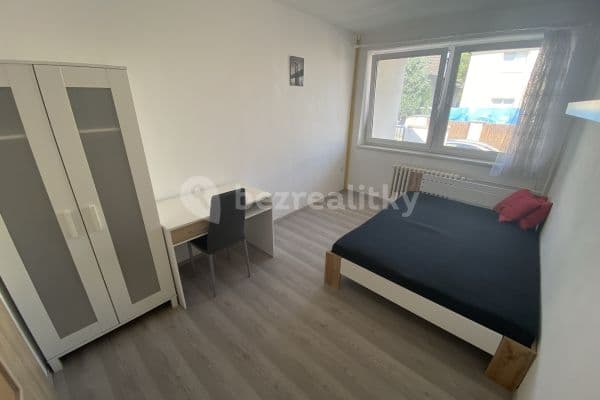Prenájom bytu 5-izbový 110 m², K Fialce, Praha, Praha