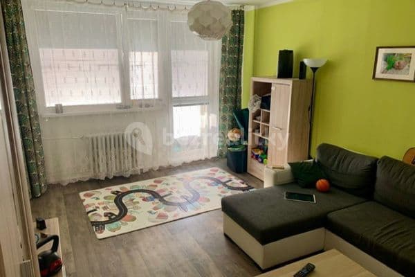 Prenájom bytu 3-izbový 79 m², Španielova, Praha, Praha