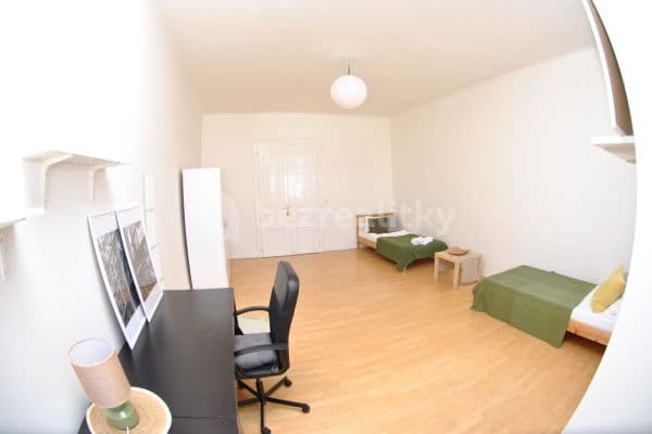 Prenájom bytu 4-izbový 25 m², Kunzova, Brno