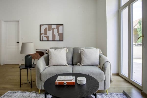 Prenájom bytu  59 m², Rostovská, Praha