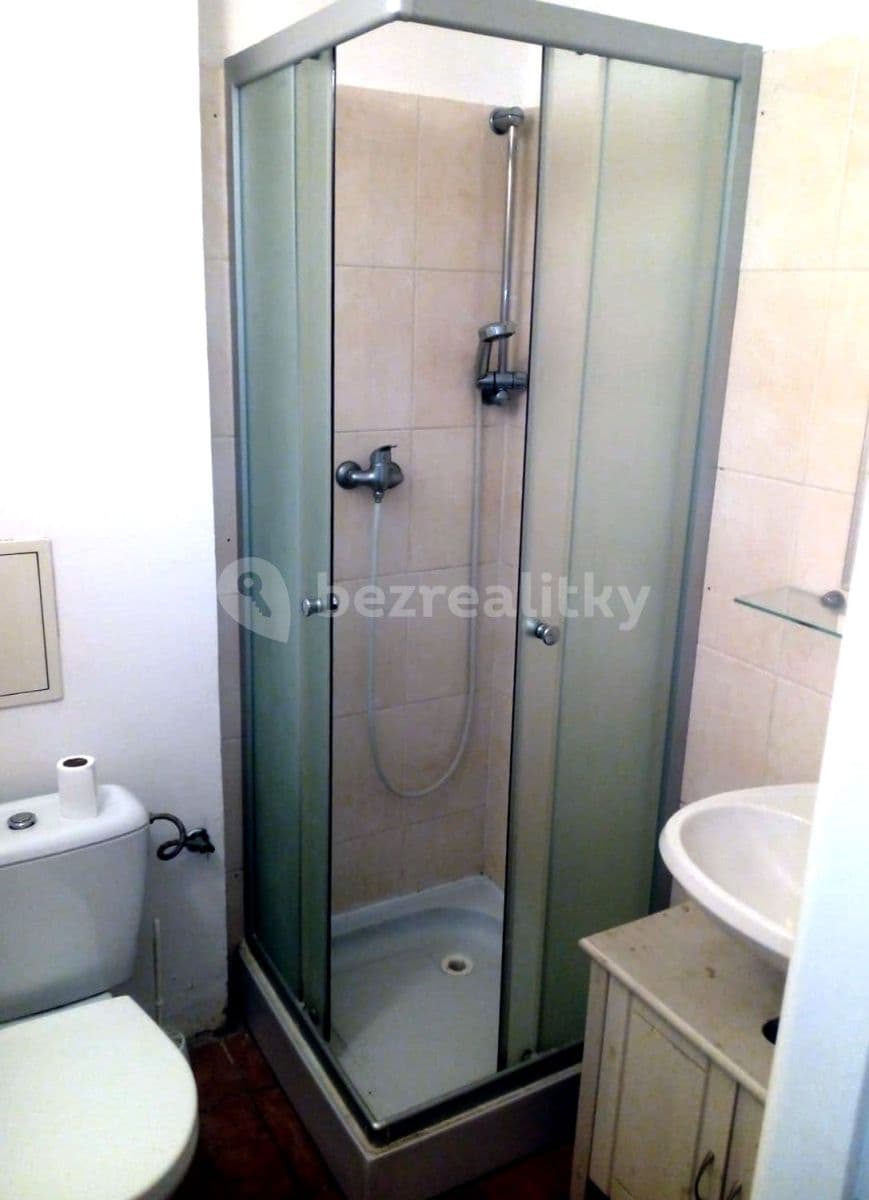 Prenájom bytu 1-izbový 36 m², Stallichova, Praha, Praha Prenájom bytu 1-izbový 36 m², Stallichova, Praha, Praha