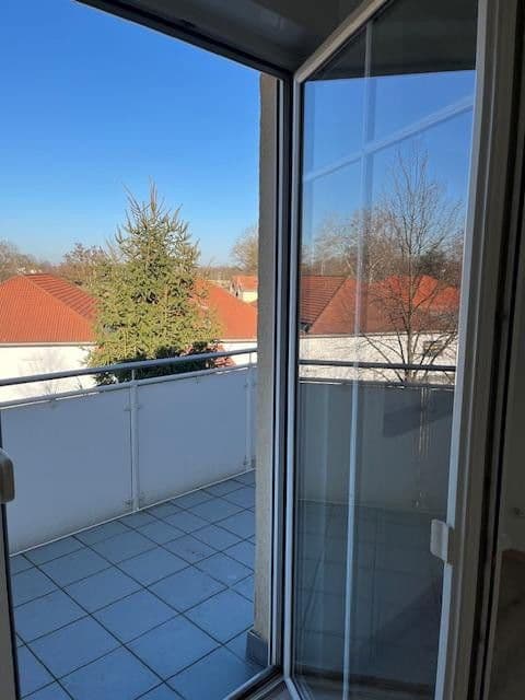 Prenájom bytu 2-izbový 76 m², Leipzig, Sasko Prenájom bytu 2-izbový 76 m², Leipzig, Sasko