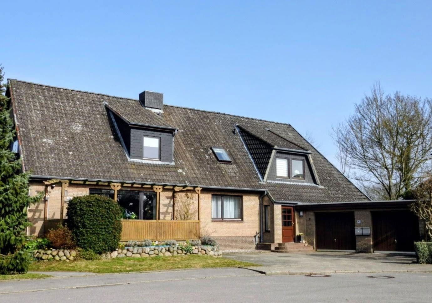 Predaj domu 255 m², pozemek 1.003 m², Wahlstedt, Šlezvicko-Holštajnsko Predaj domu 255 m², pozemek 1.003 m², Wahlstedt, Šlezvicko-Holštajnsko