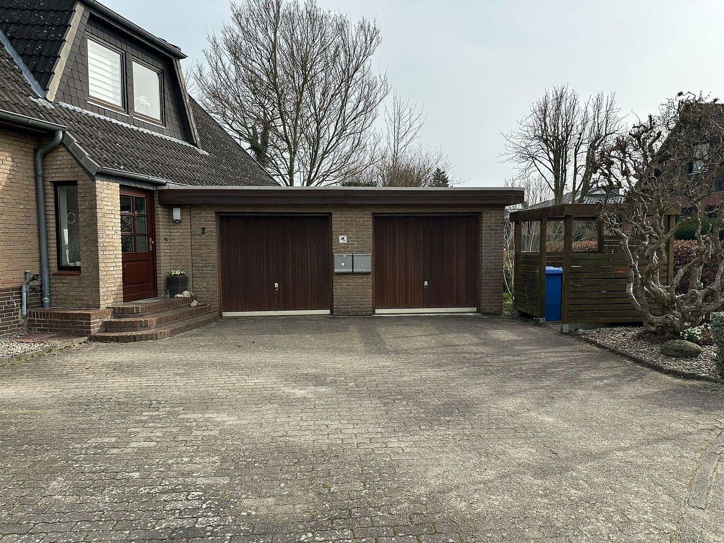 Predaj domu 255 m², pozemek 1.003 m², Wahlstedt, Šlezvicko-Holštajnsko Predaj domu 255 m², pozemek 1.003 m², Wahlstedt, Šlezvicko-Holštajnsko