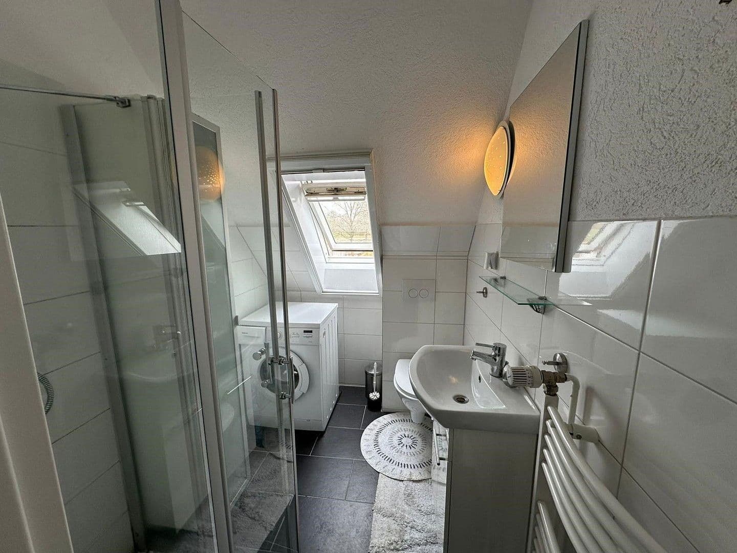 Predaj domu 255 m², pozemek 1.003 m², Wahlstedt, Šlezvicko-Holštajnsko Predaj domu 255 m², pozemek 1.003 m², Wahlstedt, Šlezvicko-Holštajnsko