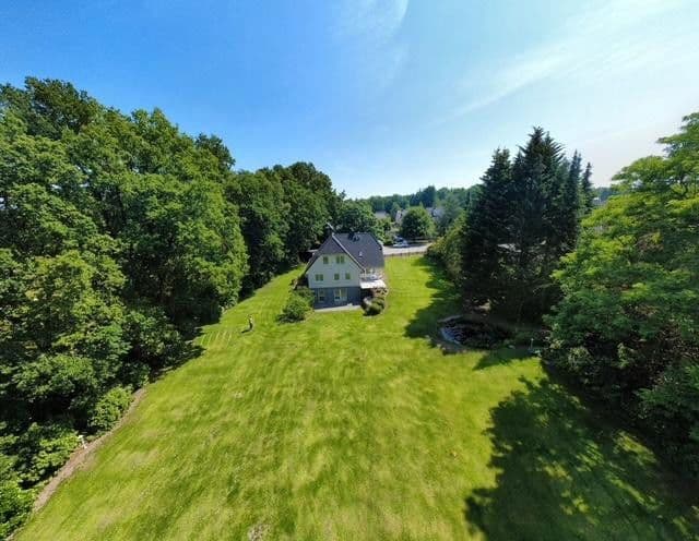 Predaj domu 200 m², pozemek 5.480 m², Luhkamp 5, Bispingen, Dolné Sasko Predaj domu 200 m², pozemek 5.480 m², Luhkamp 5, Bispingen, Dolné Sasko