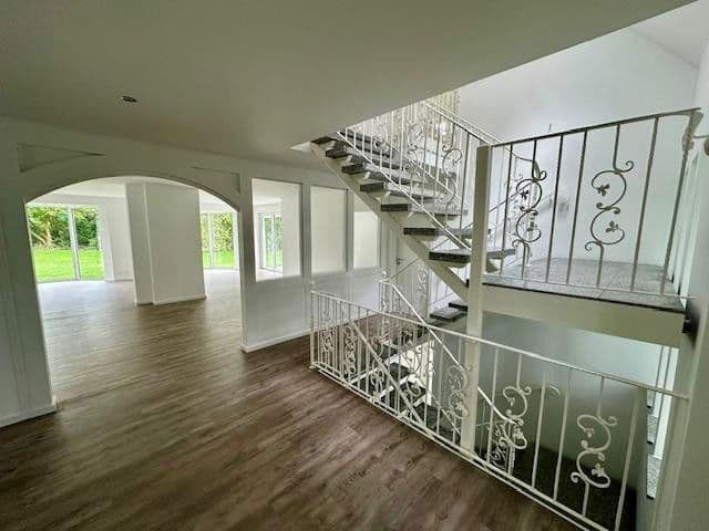 Predaj domu 200 m², pozemek 5.480 m², Luhkamp 5, Bispingen, Dolné Sasko Predaj domu 200 m², pozemek 5.480 m², Luhkamp 5, Bispingen, Dolné Sasko