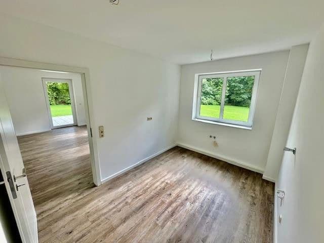 Predaj domu 200 m², pozemek 5.480 m², Luhkamp 5, Bispingen, Dolné Sasko Predaj domu 200 m², pozemek 5.480 m², Luhkamp 5, Bispingen, Dolné Sasko