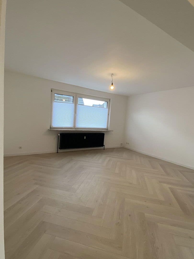 Predaj domu 175 m², pozemek 344 m², Isenbüttel, Dolné Sasko Predaj domu 175 m², pozemek 344 m², Isenbüttel, Dolné Sasko