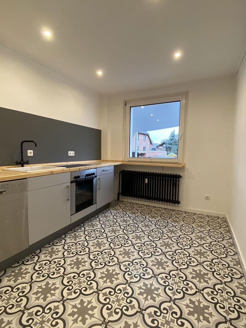 Predaj domu 175 m², pozemek 344 m², Isenbüttel, Dolné Sasko Predaj domu 175 m², pozemek 344 m², Isenbüttel, Dolné Sasko